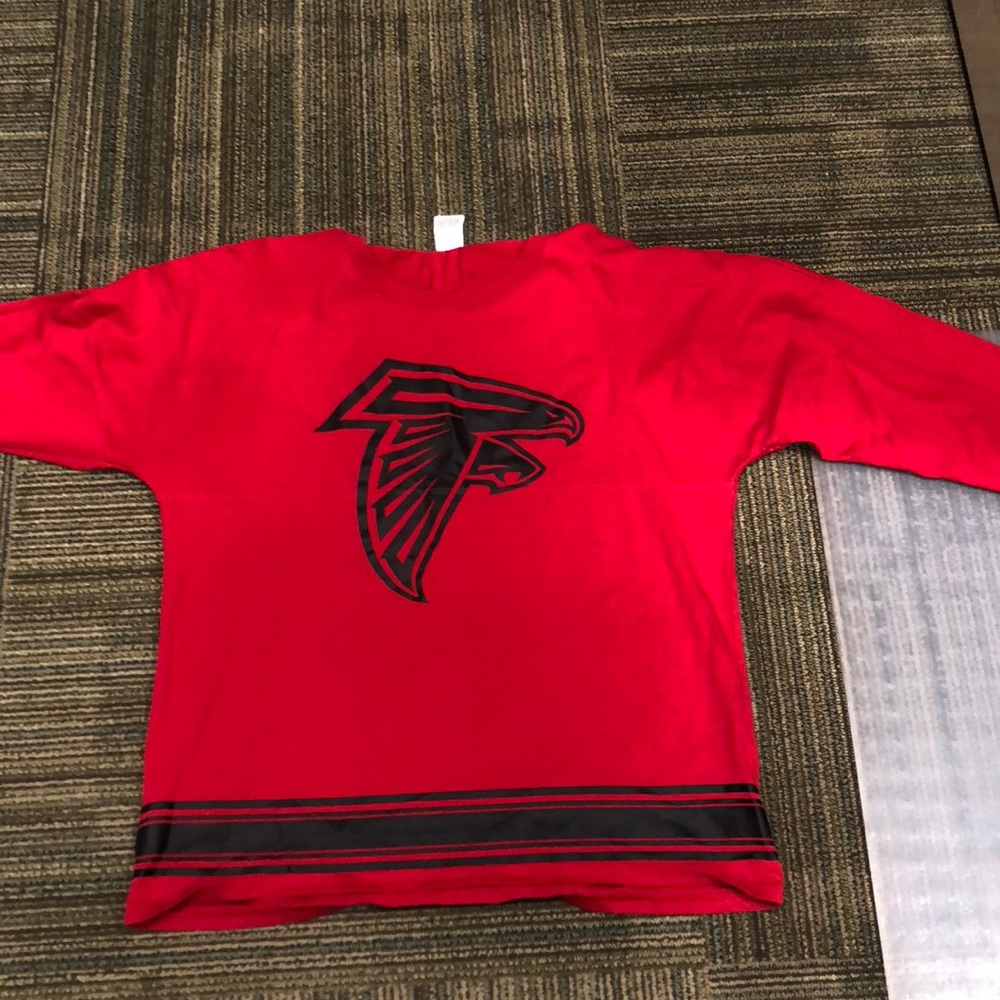 Victoria’s Secret falcons top